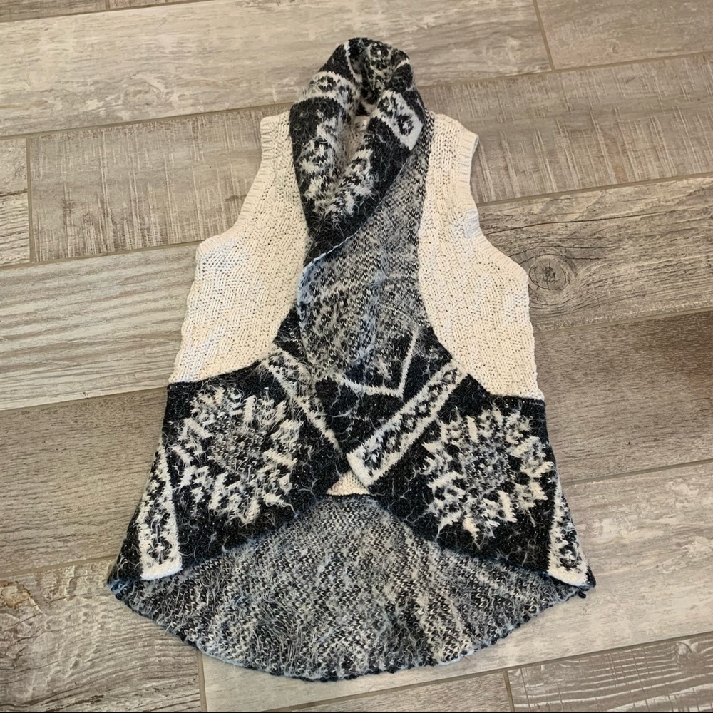 Max studio kids size 8 girls
